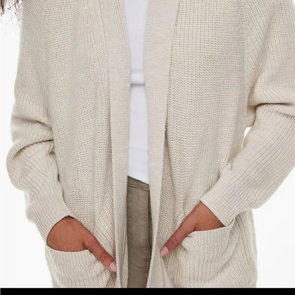 Wilfred Free Travel cardigan 🍂🍁 - Picture 2 of 9